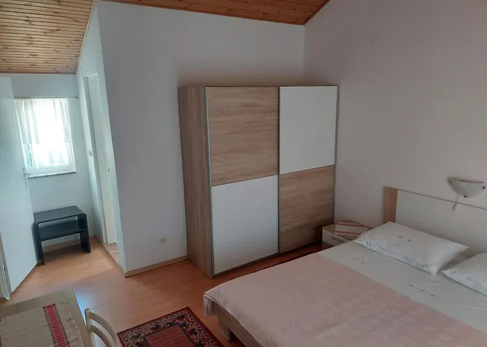 Vidas Kristian Apartman *